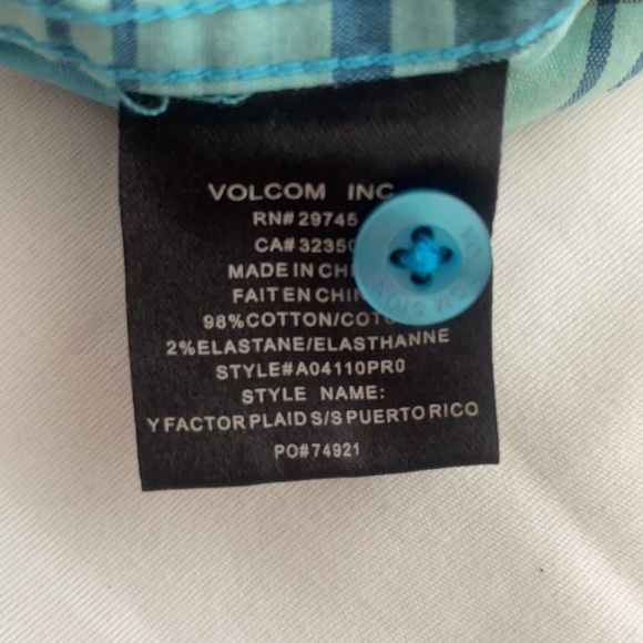 Volcom Plaid Casual Button Shirt Mens Medium - Picture 5 of 5